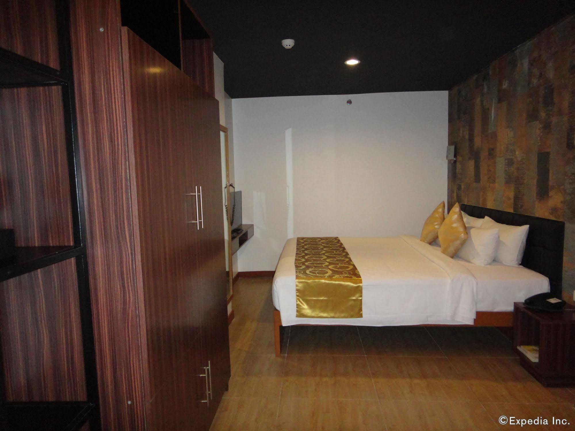 โรงแรมบิ๊ก Cebu ภายนอก รูปภาพ